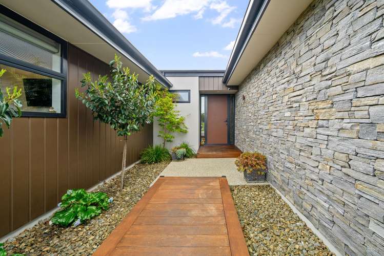 25 Richfield Drive Waikiwi_43
