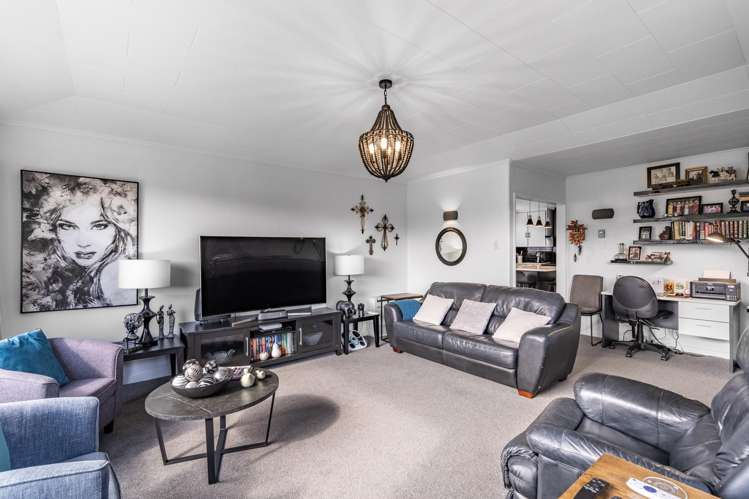 135 Chelmsford Street Windsor_6