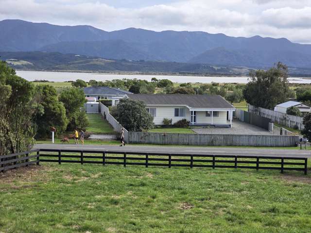 88 Lake Ferry Road Lake Ferry_3