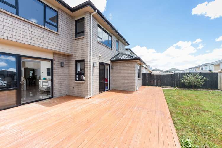 13 Ballyholey Drive Flat Bush_3