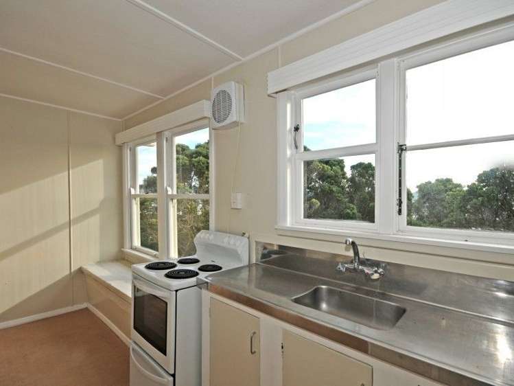 100 Sidlaw Street Strathmore Park_5