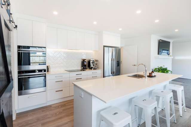 9 Kanzan Grove Feilding_1