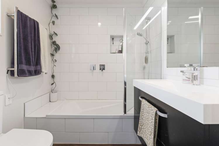 14 Hastie Avenue Mangere Bridge_23