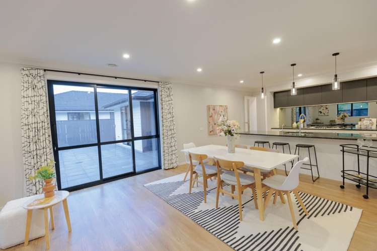 121 Melksham Drive Churton Park_15