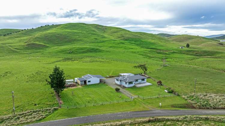 256 Pori Road Pahiatua_0