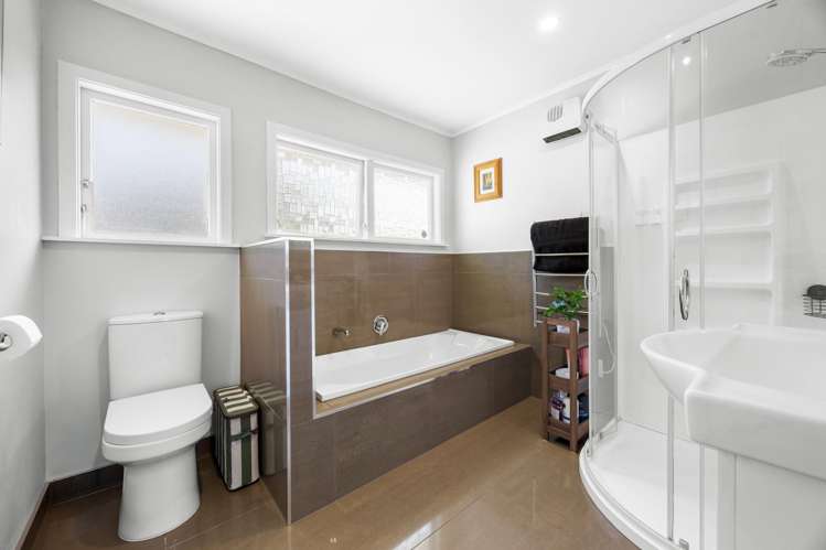 47 Ennis Avenue Pakuranga Heights_23
