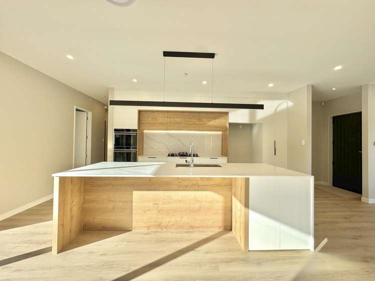 63 Tukutata Crescent Milldale_3