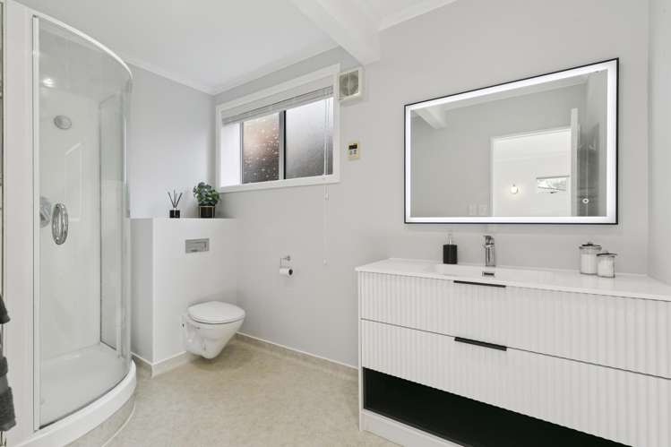 37 Woodman Drive Tawa_8