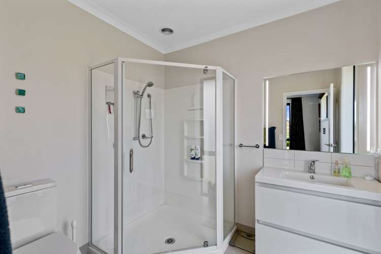 38 Houkura Rise Whatawhata_8