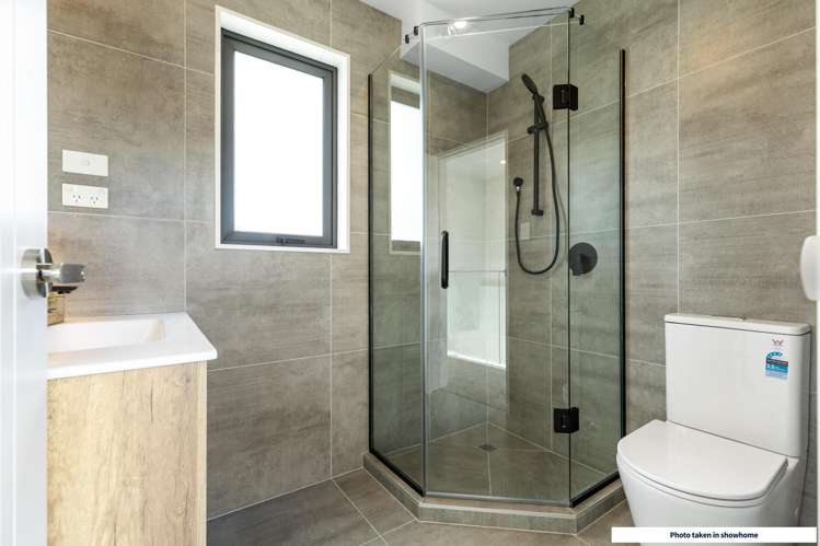 Lot 2/5 South Pacific Place Henderson_11