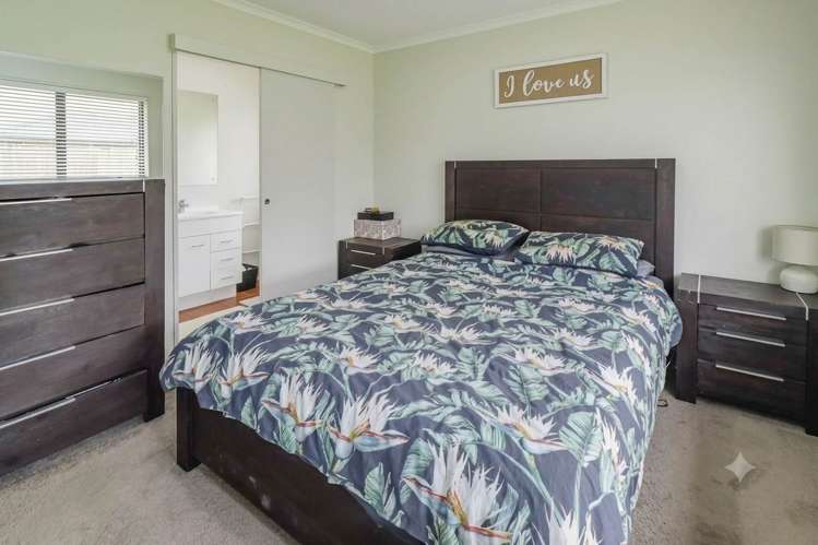41 Secoia Crescent Mangere_5