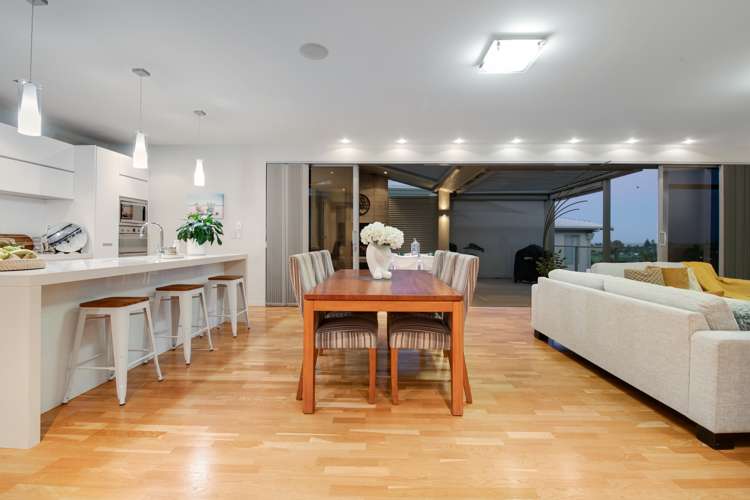 39 Grand Drive Orewa_18