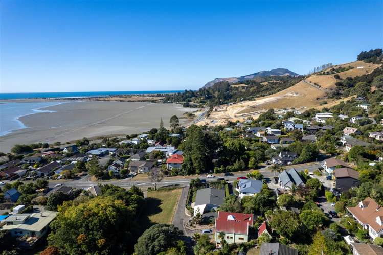 22 Tresillian Avenue Atawhai_2