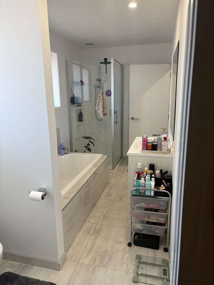 120 Seaview Road Westown_21