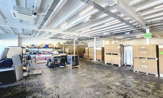 Elevate Your Commercial Presence