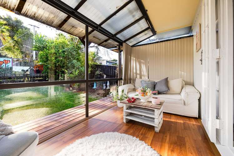 33 Brigitte View Snells Beach_10