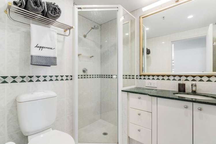 1204/8 Albert Street Auckland Central_12