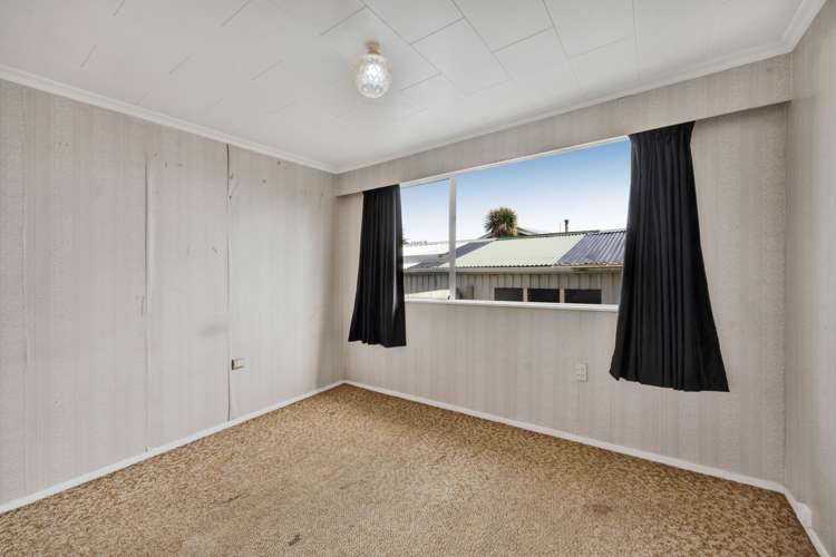 22 Hickey Place Opunake_14