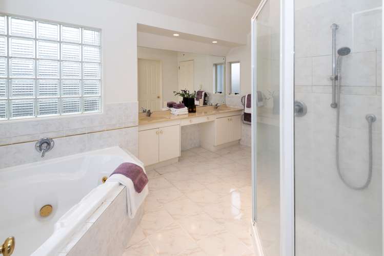 26 Jane Eyre Drive Somerville_14