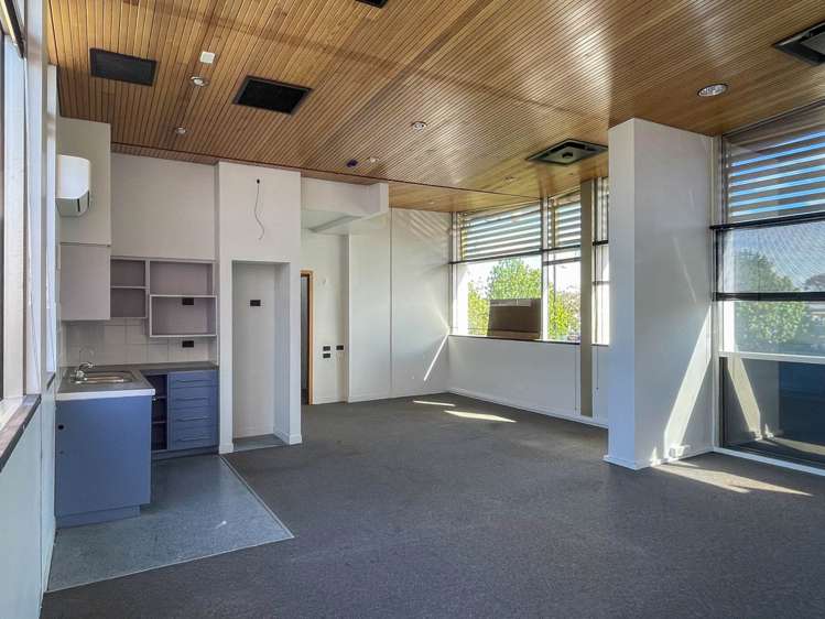 5 Totara Avenue New Lynn_9