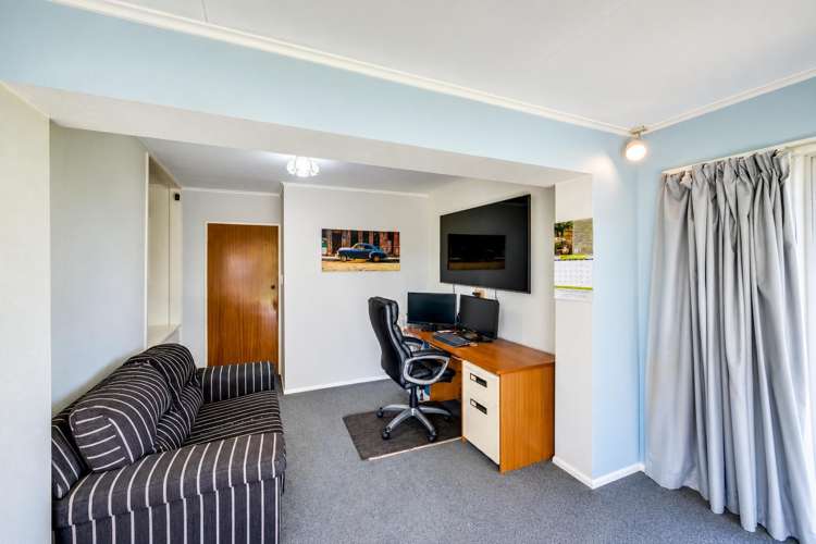 47 Holyrood Street Taradale_10