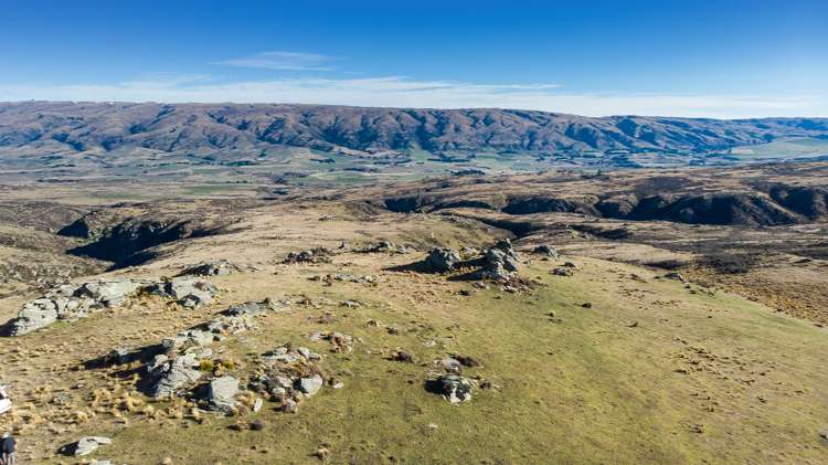 715 Hyde-Macraes Road Hyde_16