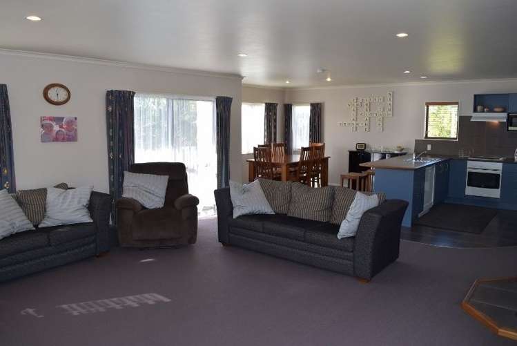 112 Mayfair Avenue Whangamata_5