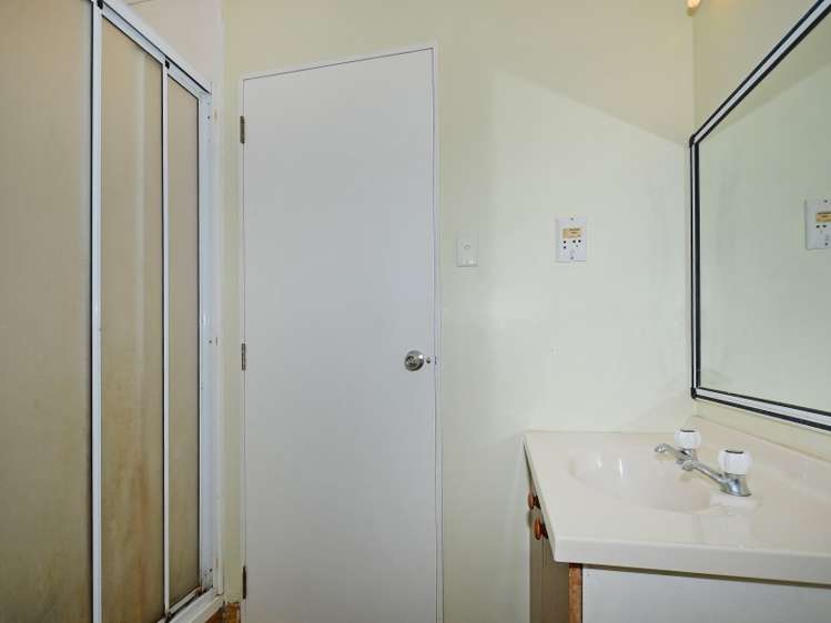 652 Main Road North Te Marua_8