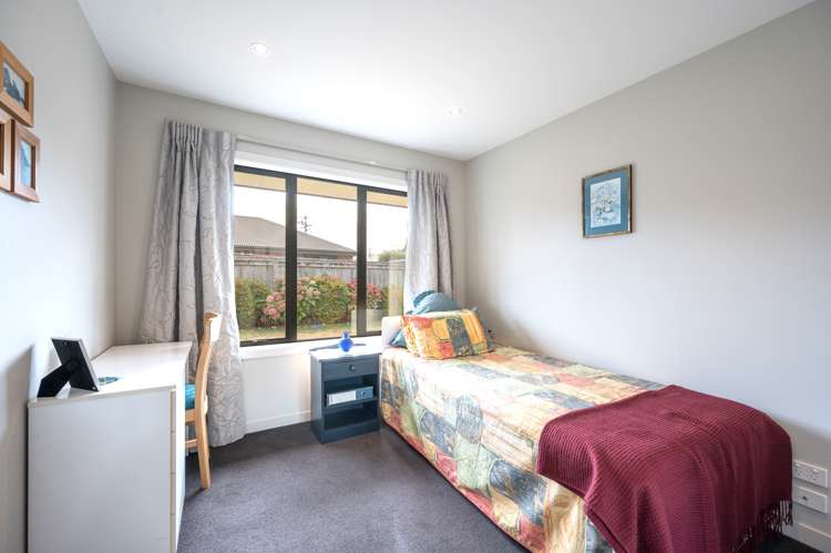 28 Cambelldon Crescent Stoke_20