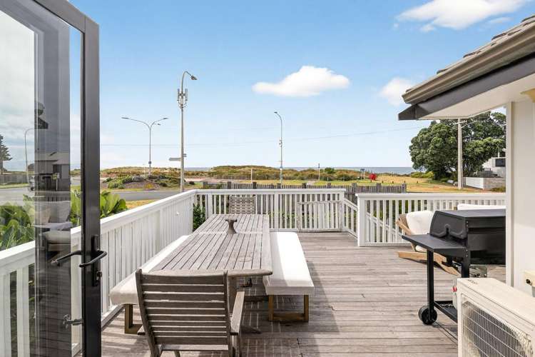 4 Oceanbeach Road Mount Maunganui_15