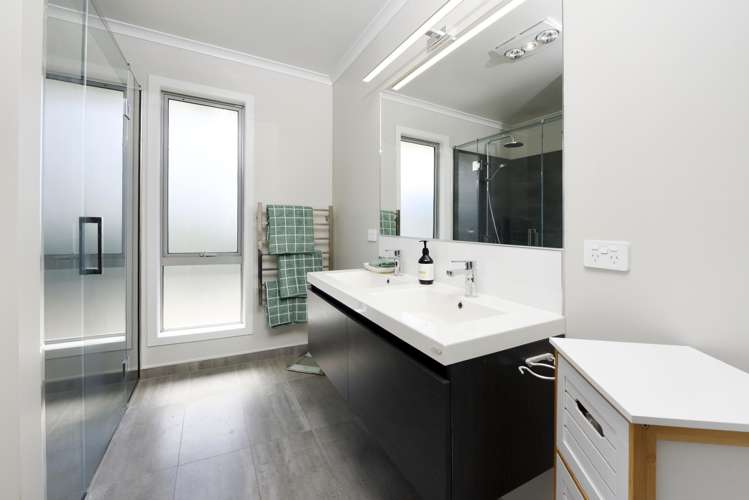 15 Berryfield Drive Richmond_28