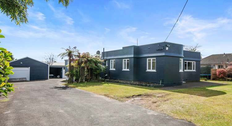 10 Salisbury Road Fairy Springs_2