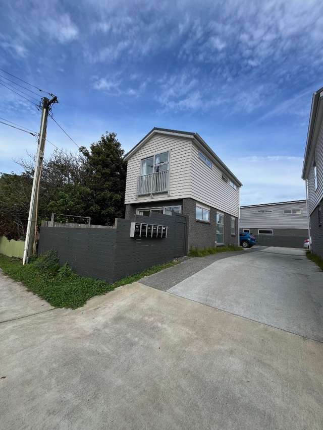 A/28 Yeovil Rd Te Atatu Peninsula_1