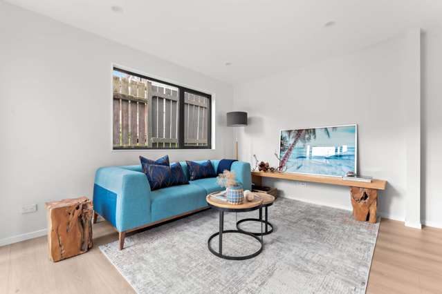 60D Fitzherbert Avenue West Harbour_3