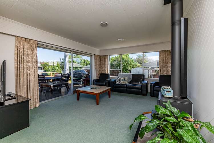 75 Pukatea Street Gleniti_6