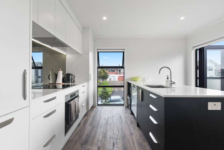 1/13 Manning Street Hamilton Central_1