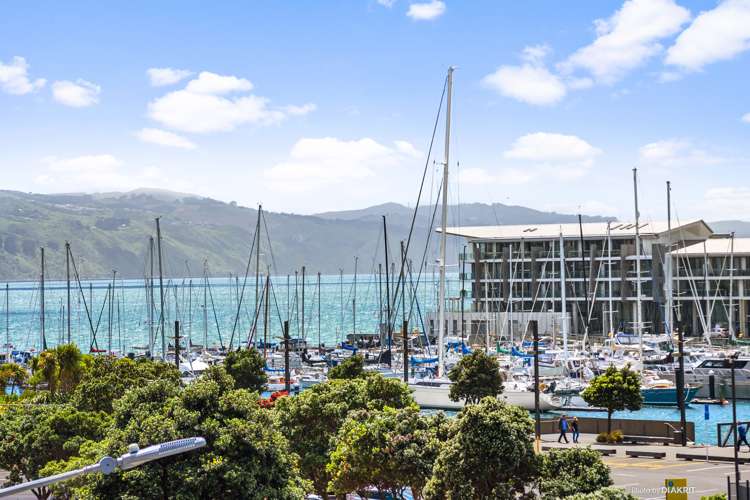 3h/82 Cable Street Te Aro_9