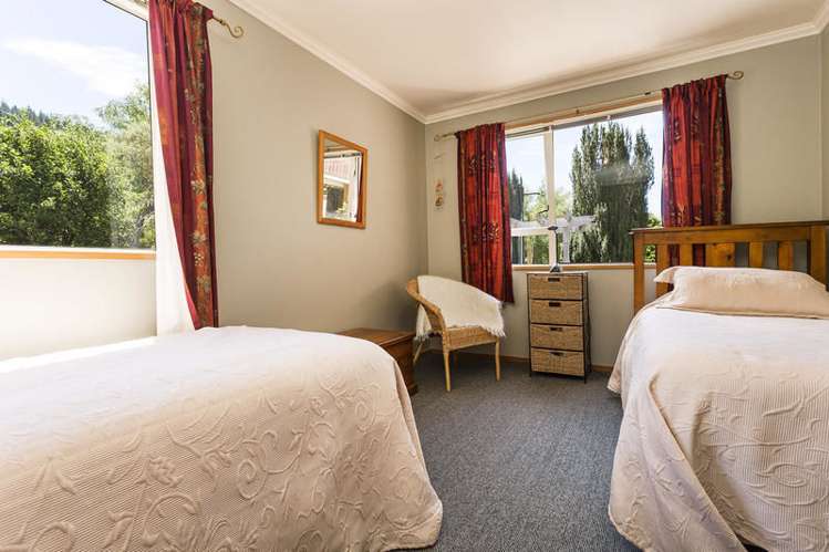 227 Reservoir Road Sawyers Bay_8