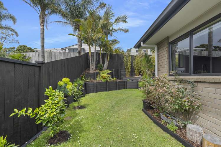 12 Bloomfield Rise Stanmore Bay_7