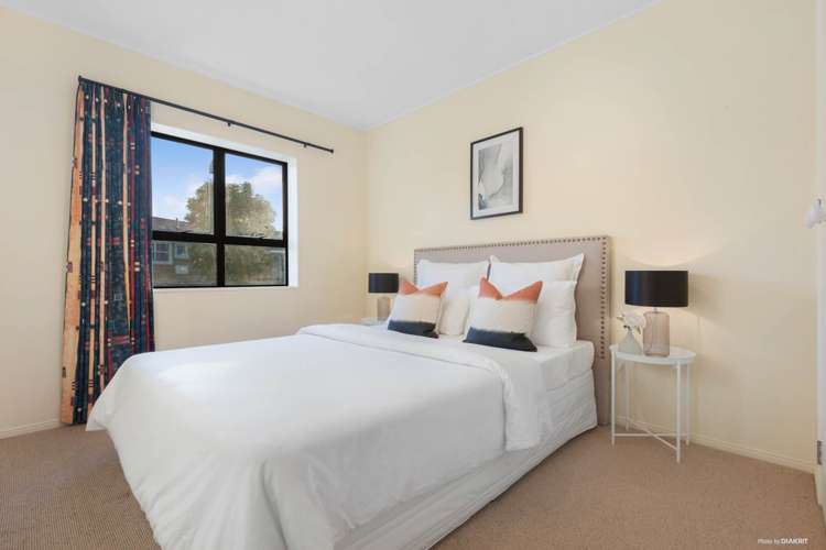 3 Routly Avenue Pukekohe_13