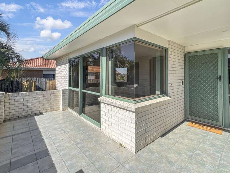 53 Kath Hopper Drive Orewa_12