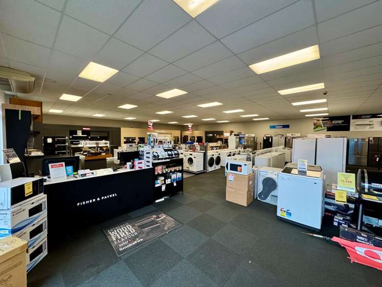 86 Gill Street New Plymouth_9