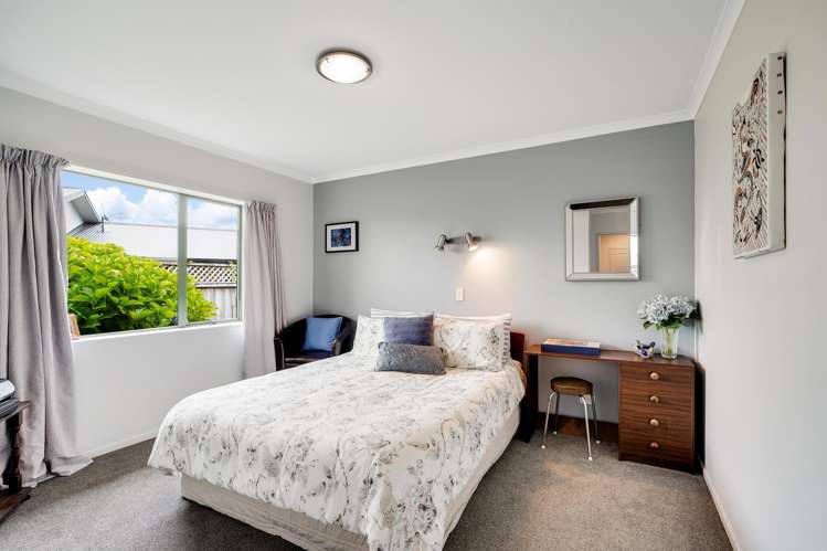 24 Limousin Place Grandview Heights_18