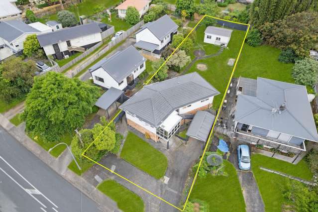 74 Vodanovich Road Te Atatu South_1