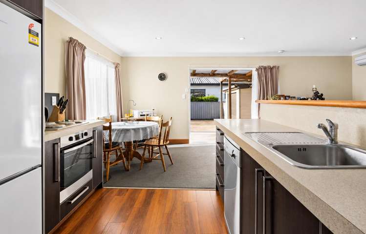 236 Kennedy Road Onekawa_33