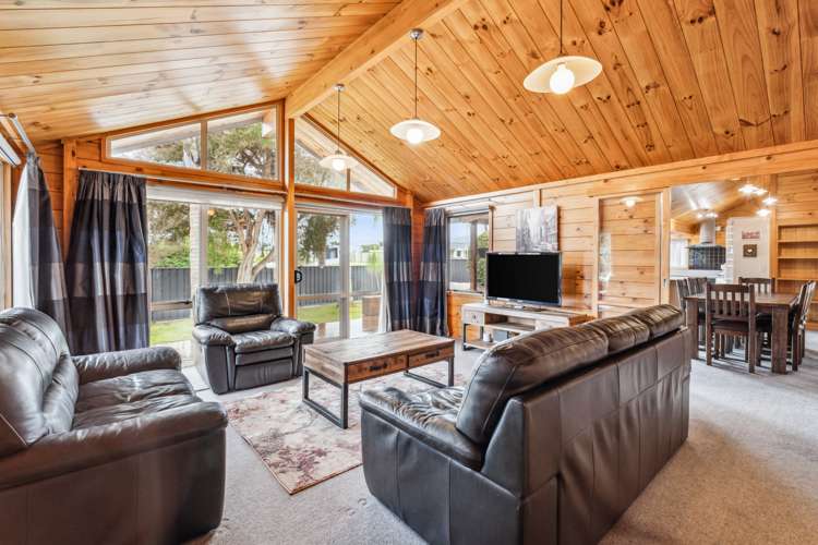 122 Potae Avenue Lytton West_6