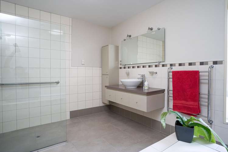 28 Berkshire Drive Avonhead_12