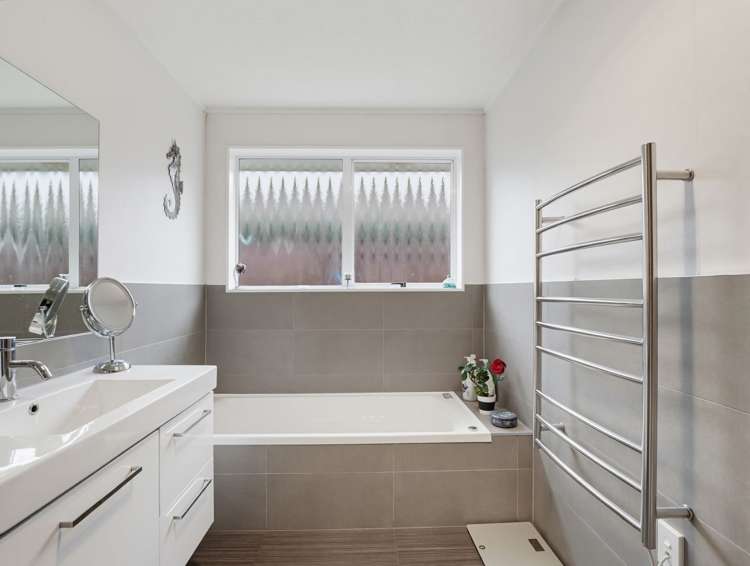 104 John F Kennedy Drive Milson_25