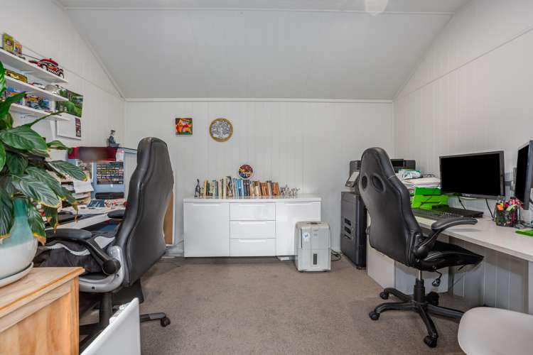 15 Ashwood Street Woodridge_21