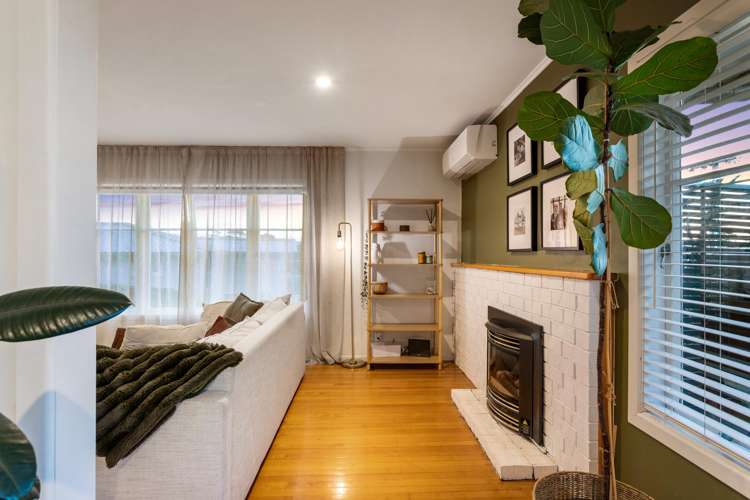 56 Vodanovich Road Te Atatu South_11